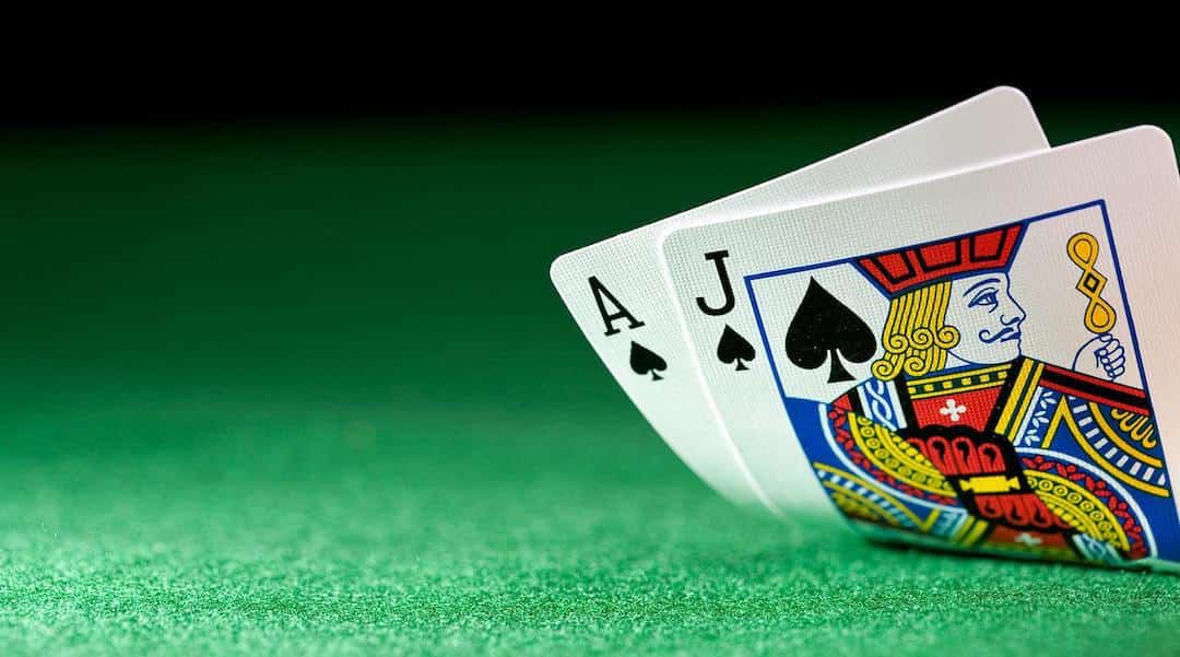 Chia sẻ cách chơi blackjack trực tuyến